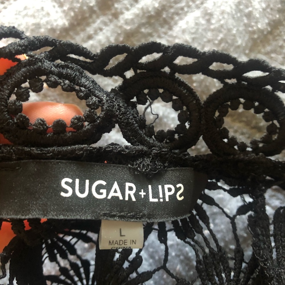 Black shirt sleeve lace top, size L, Never worn! - Picture 6 of 8
